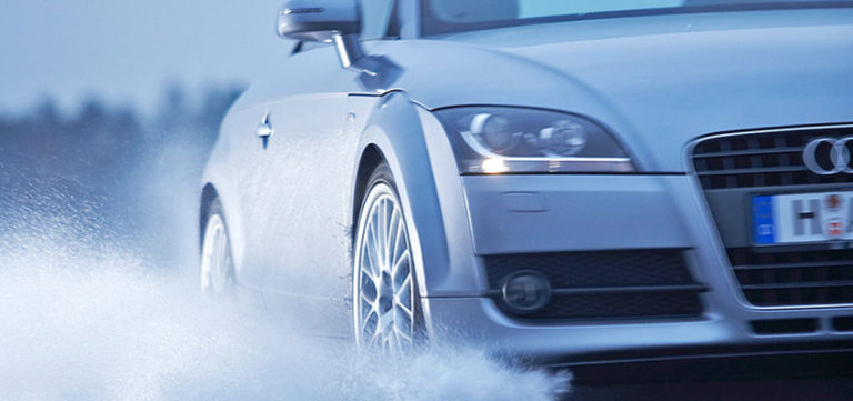 conducir con lluvia, aquaplaning